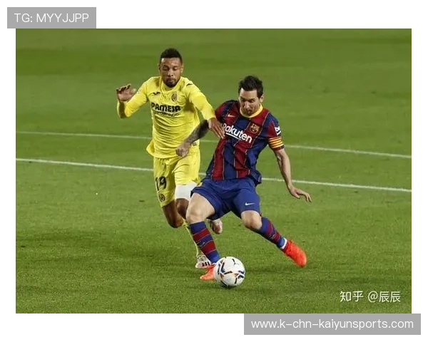 巴萨青训报道：小将与梅西合练画面暖哭粉丝